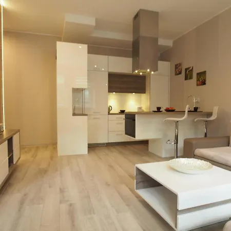 Grand-tourist K2004 Simple Rest *